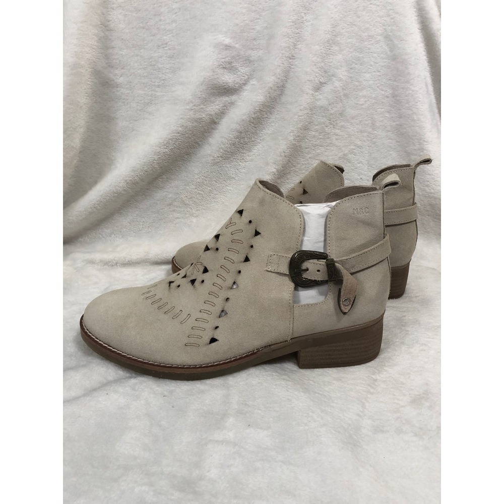 NEW Musse & Cloud Madeline Ankle Boots Women 11 Beige Perforated Suede Buckle